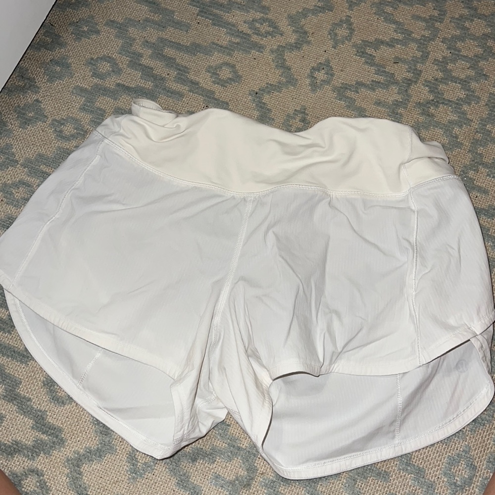 White Lulu Lemon shorts